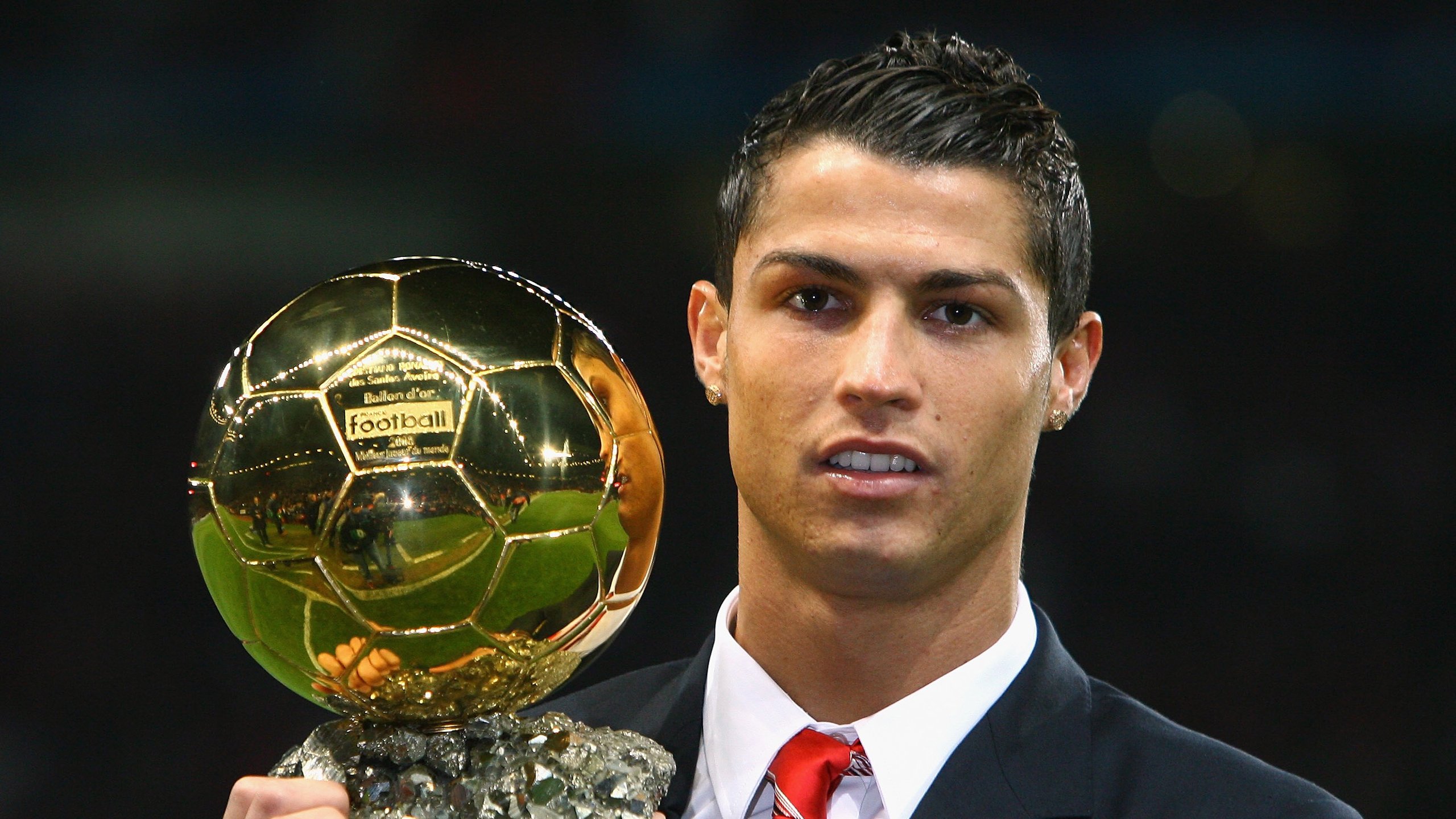 开云体育平台-金融创新助力中国足球经济快速增长，中国足球经济效益